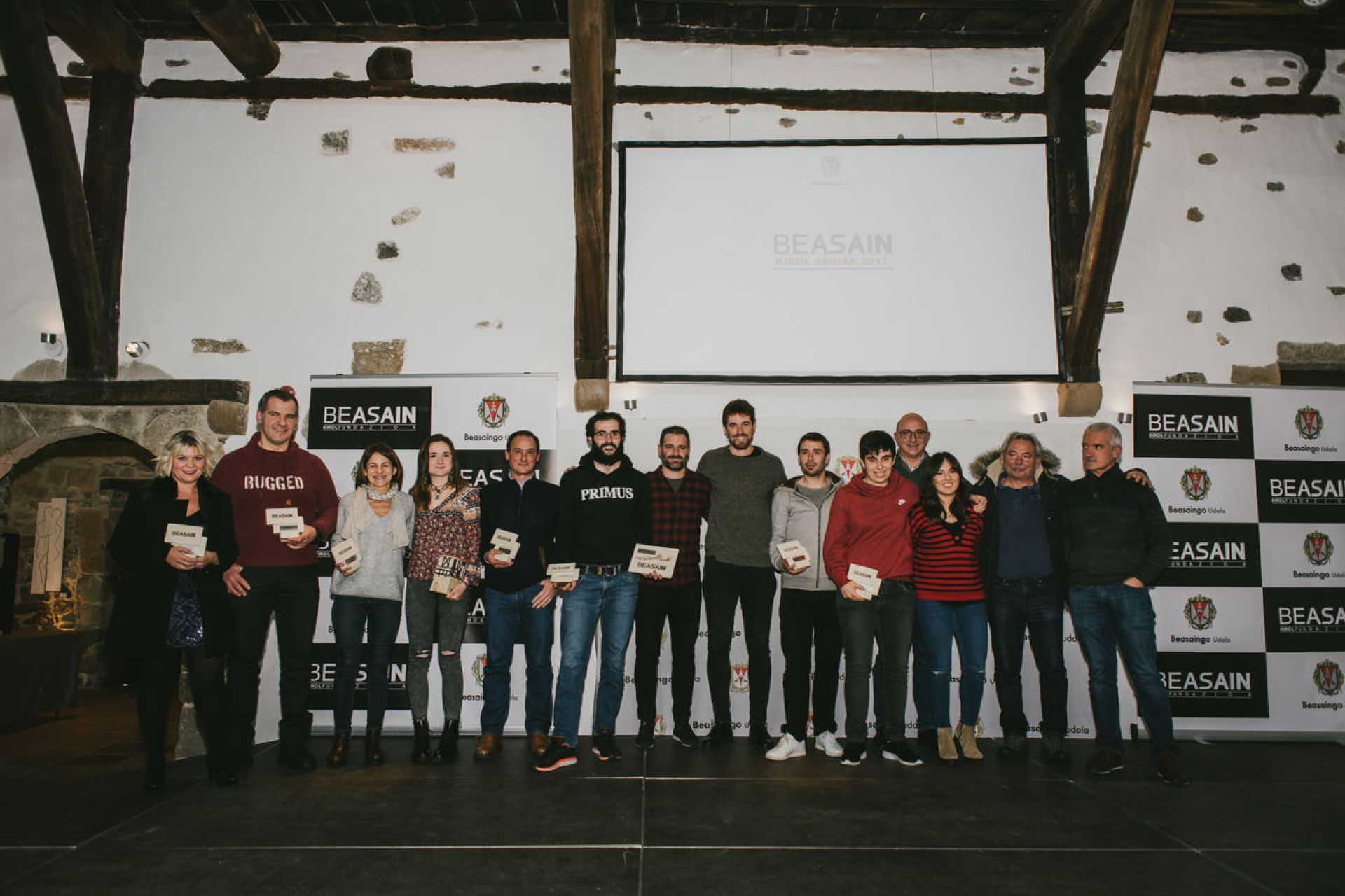 Jon Aizpuru ganador del gran premio de la gala del deporte de Beasain 2017