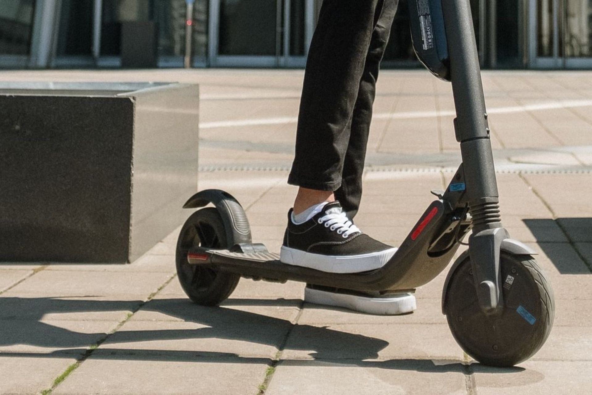 La Policía Municipal vigilará la velocidad de los patinetes