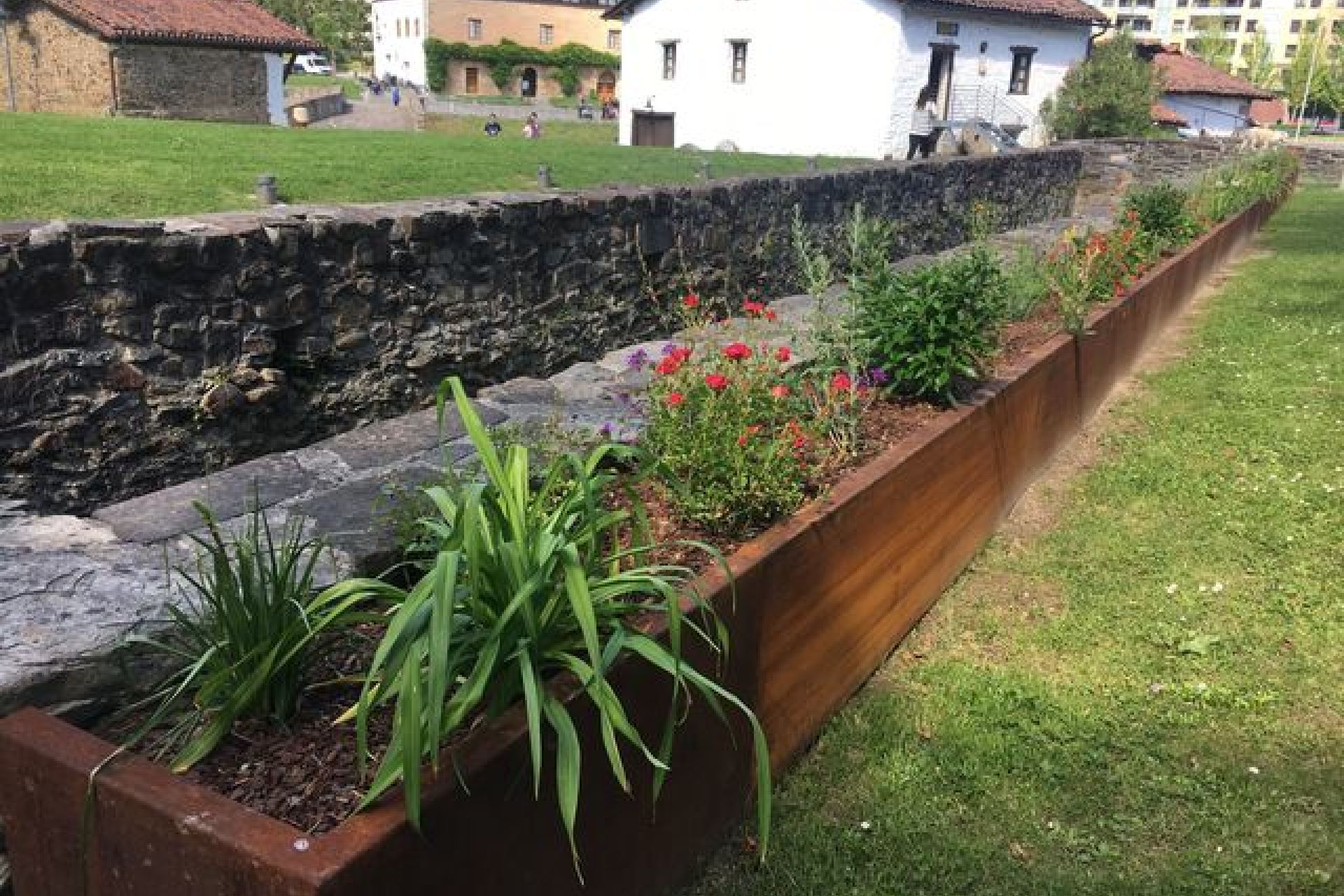 Igartzako Monumentu Multzoko aldaparoa berrituta